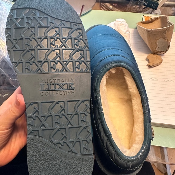Australian luxe slippers size 8 - Picture 1 of 4